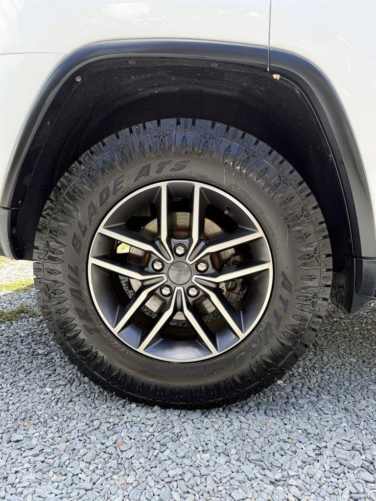 2020 Jeep Cherokee - $13,999