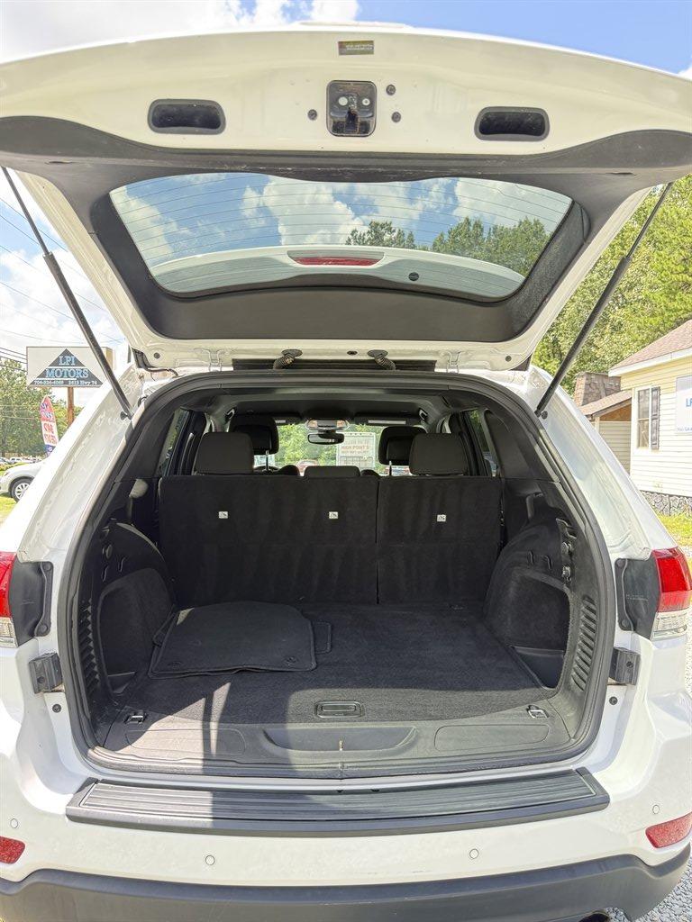 2020 Jeep Cherokee - $13,999