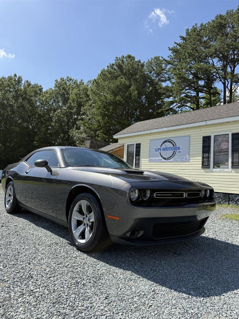 2019 Dodge Challenger - $17,999