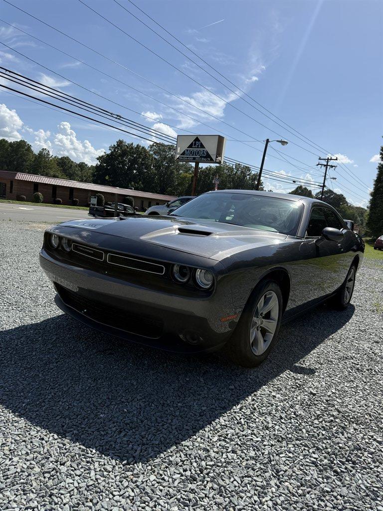 2019 Dodge Challenger - $17,999