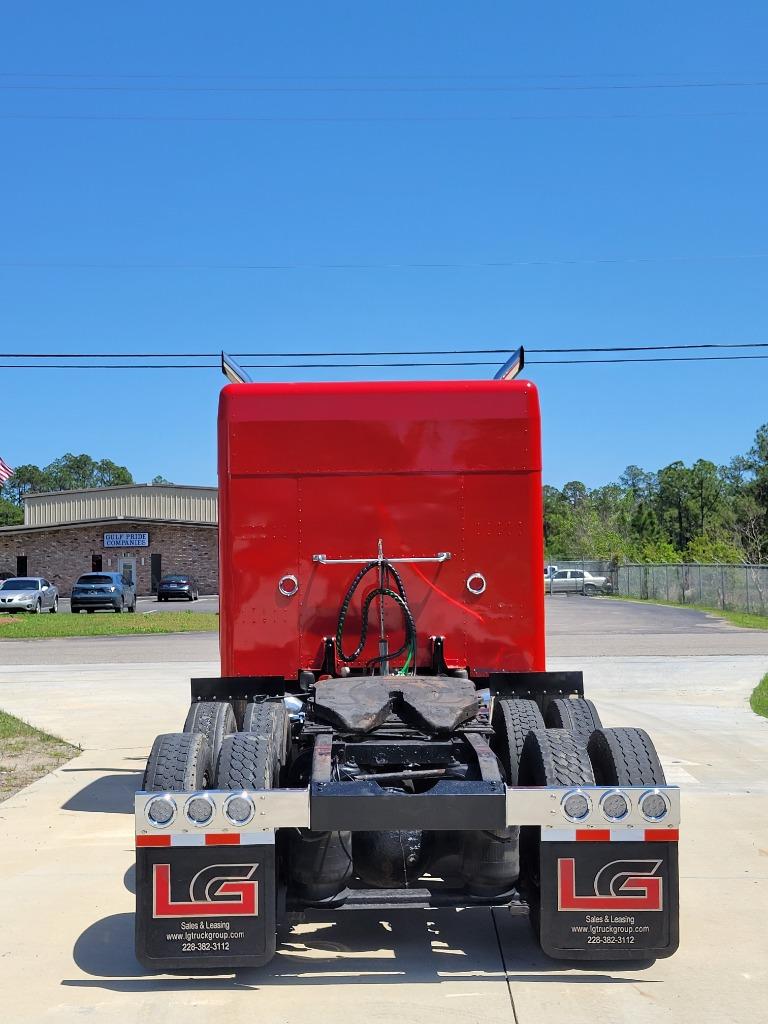 1997 Peterbilt 379 - $64,900