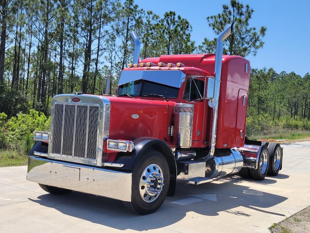 1997 Peterbilt 379 - $64,900