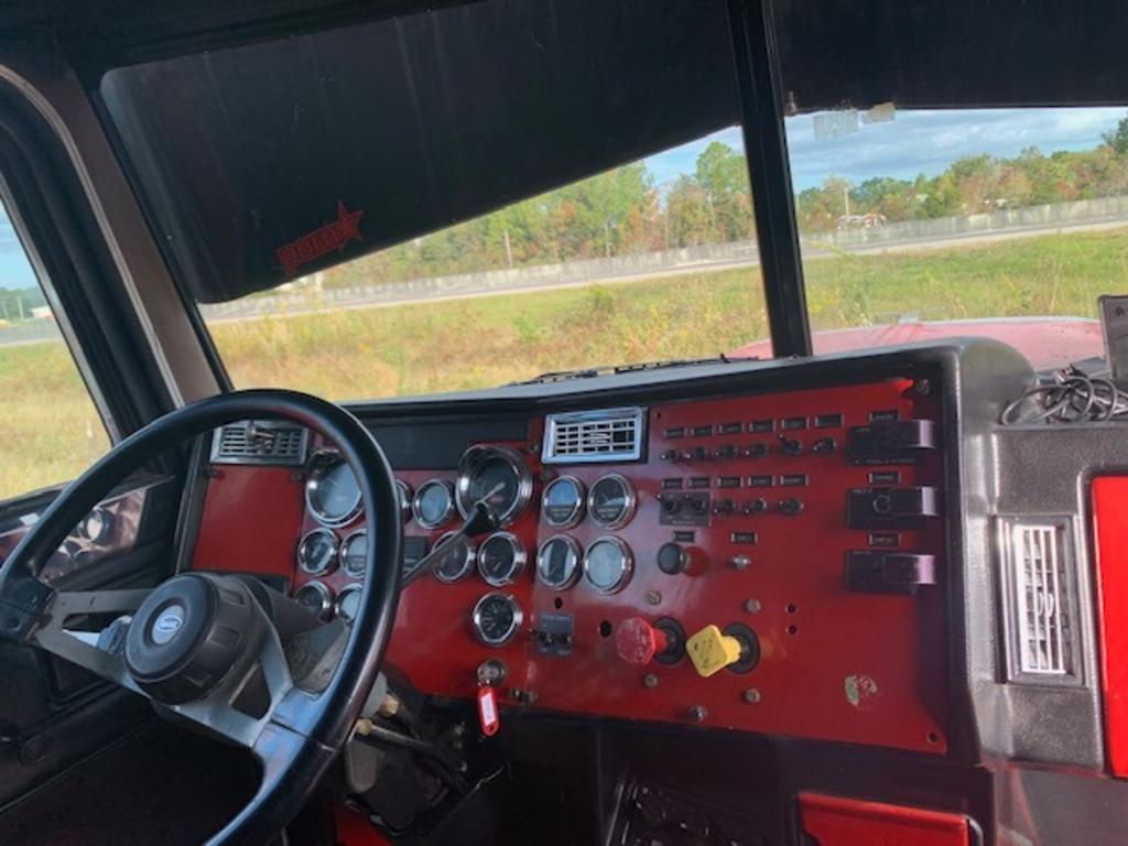 1997 Peterbilt 379 - $64,900