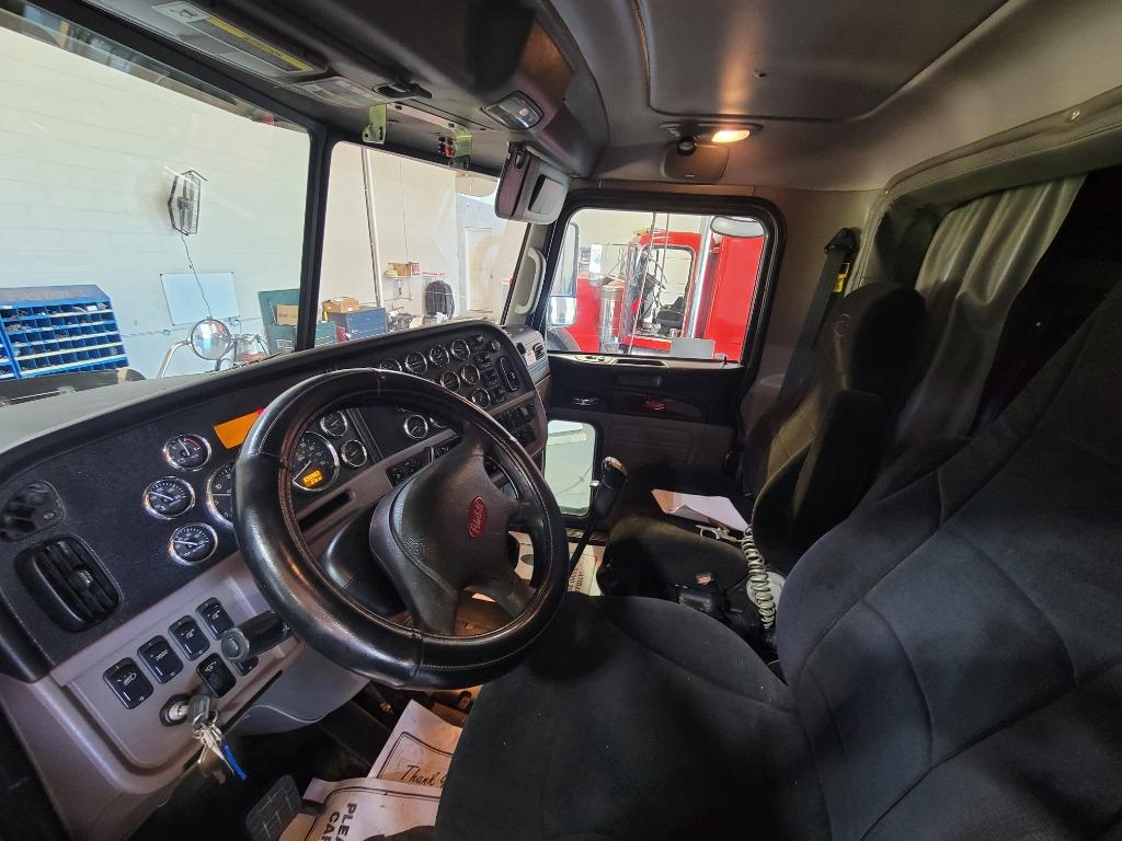 2012 Peterbilt 386 - $44,900
