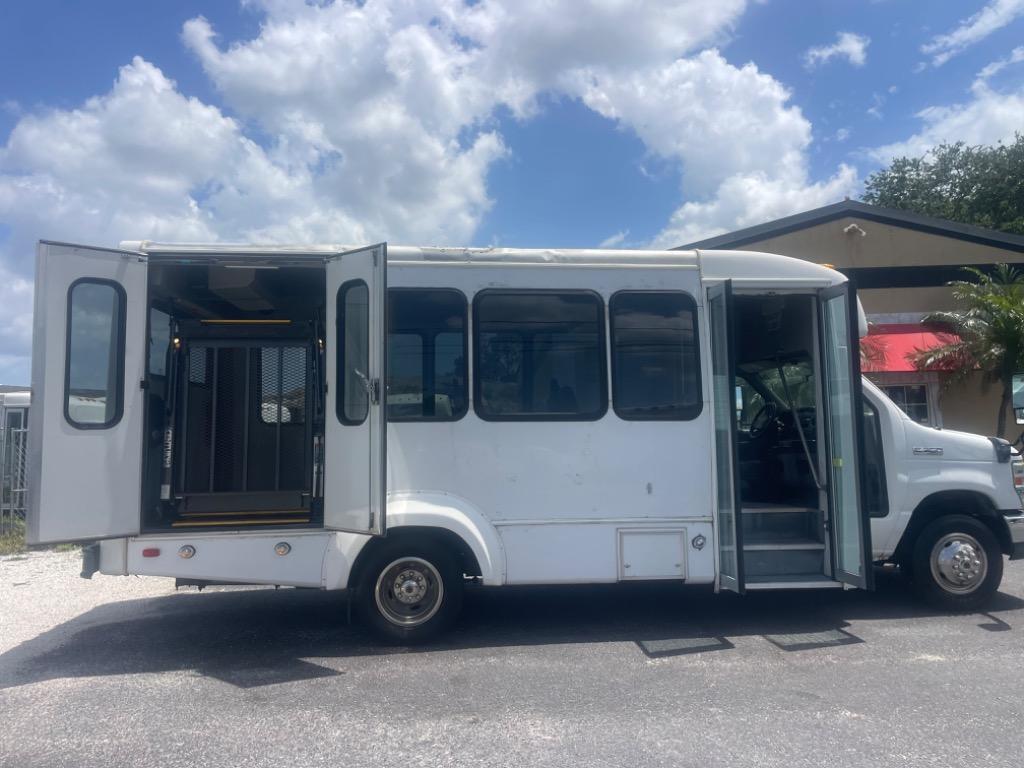 2012 Ford E-350 - $19,900