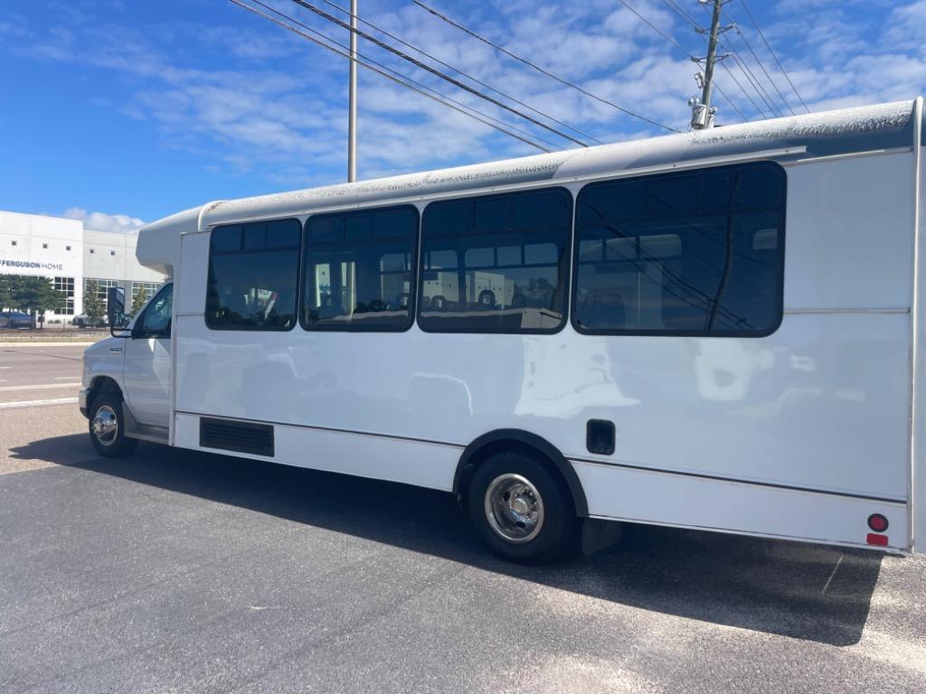 2015 Ford E-450 - $23,000