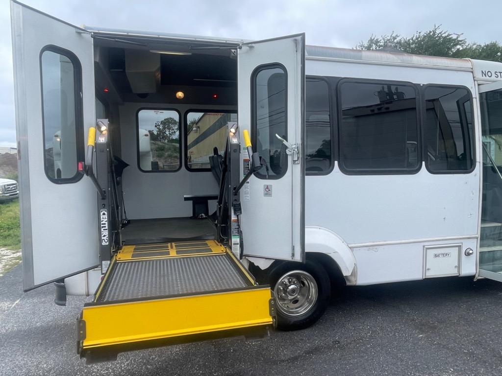 2012 Ford E-350 - $19,932