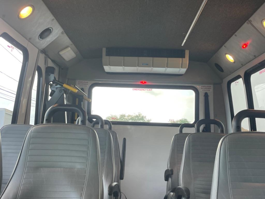 2012 Ford E-350 - $19,932