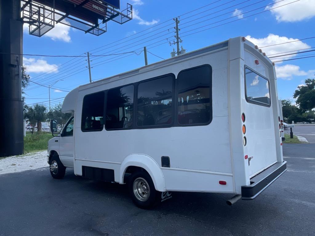 2012 Ford E-350 - $19,932
