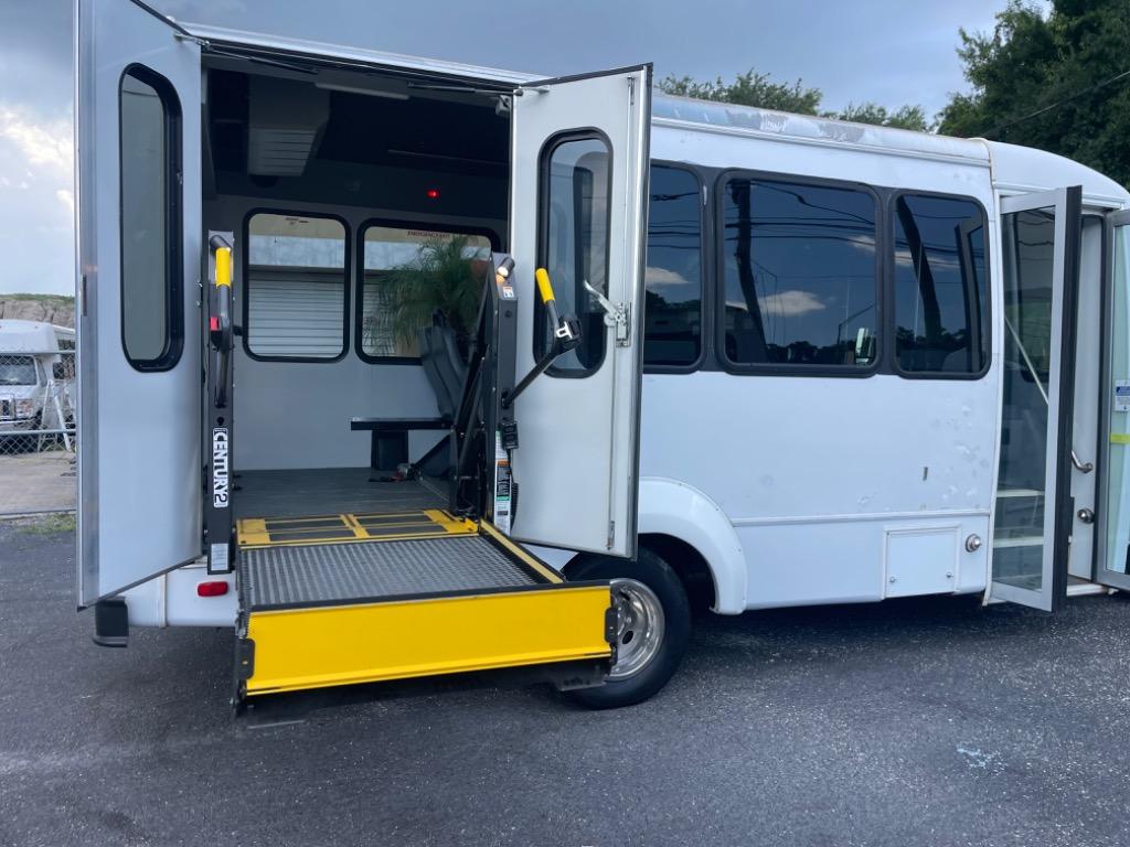 2012 Ford E-350 - $19,932