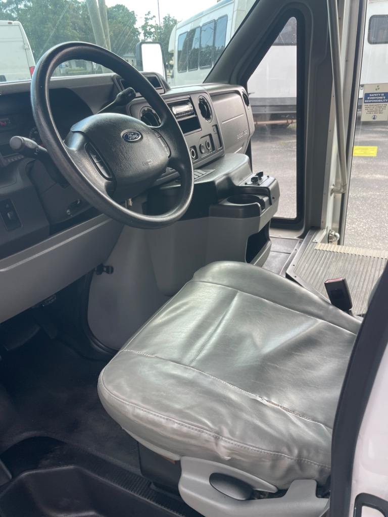 2012 Ford E-350 - $19,932