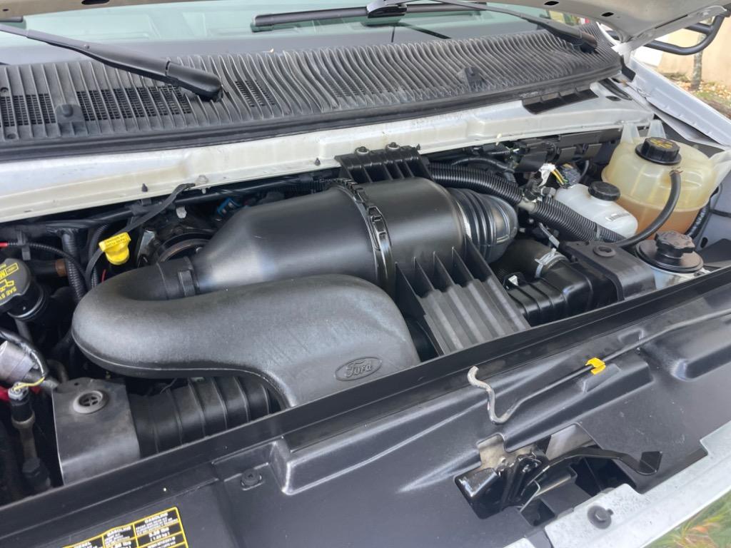 2012 Ford E-350 - $19,932