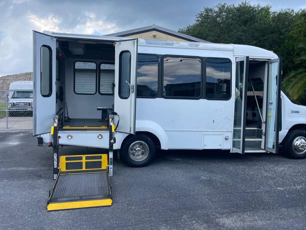 2012 Ford E-350 - $19,932