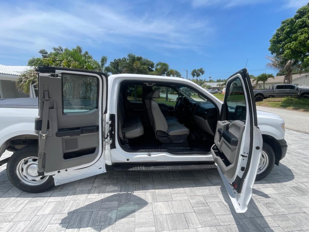2018 Ford F-150 - $15,800