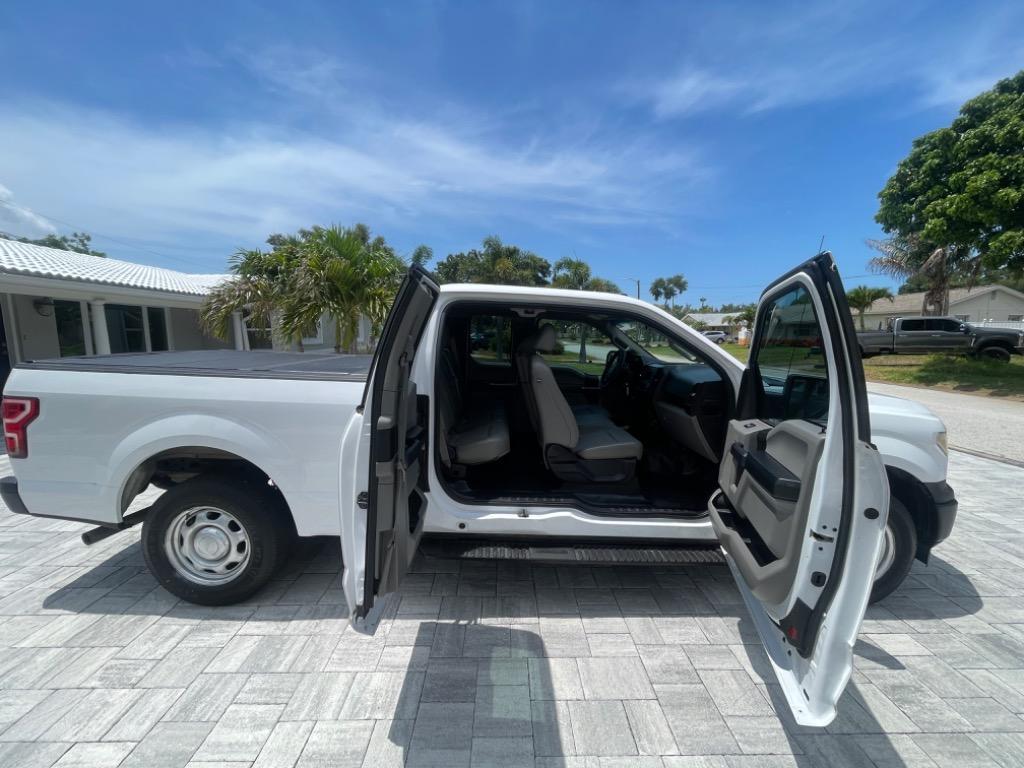 2018 Ford F-150 - $15,800