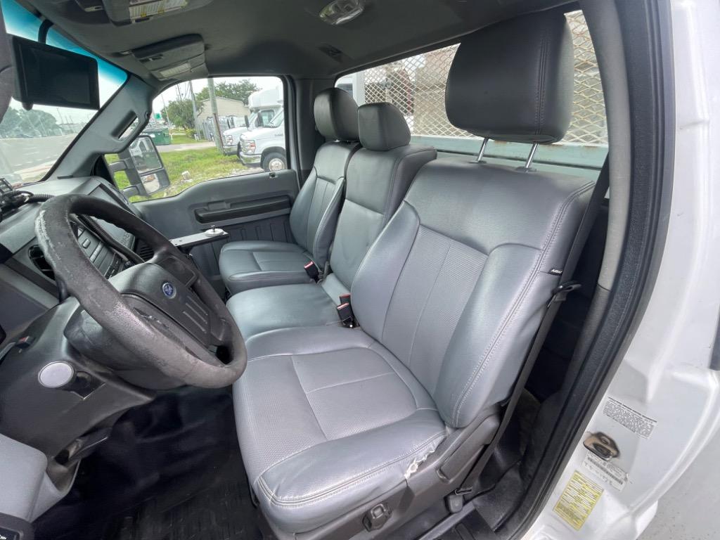 2016 Ford F-350 - $18,600