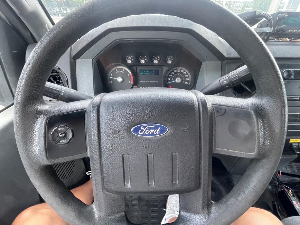 2016 Ford F-350 - $18,600