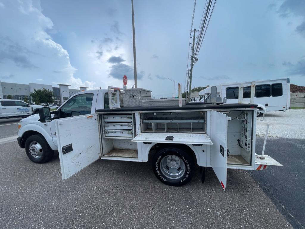 2016 Ford F-350 - $18,600