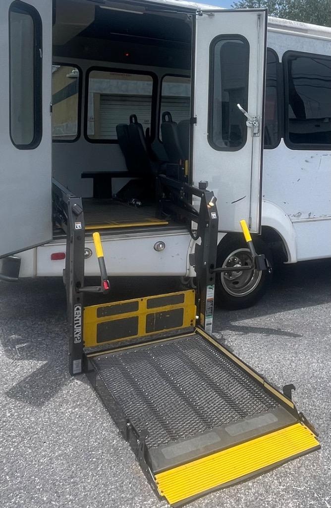 2012 Ford E-350 - $21,500
