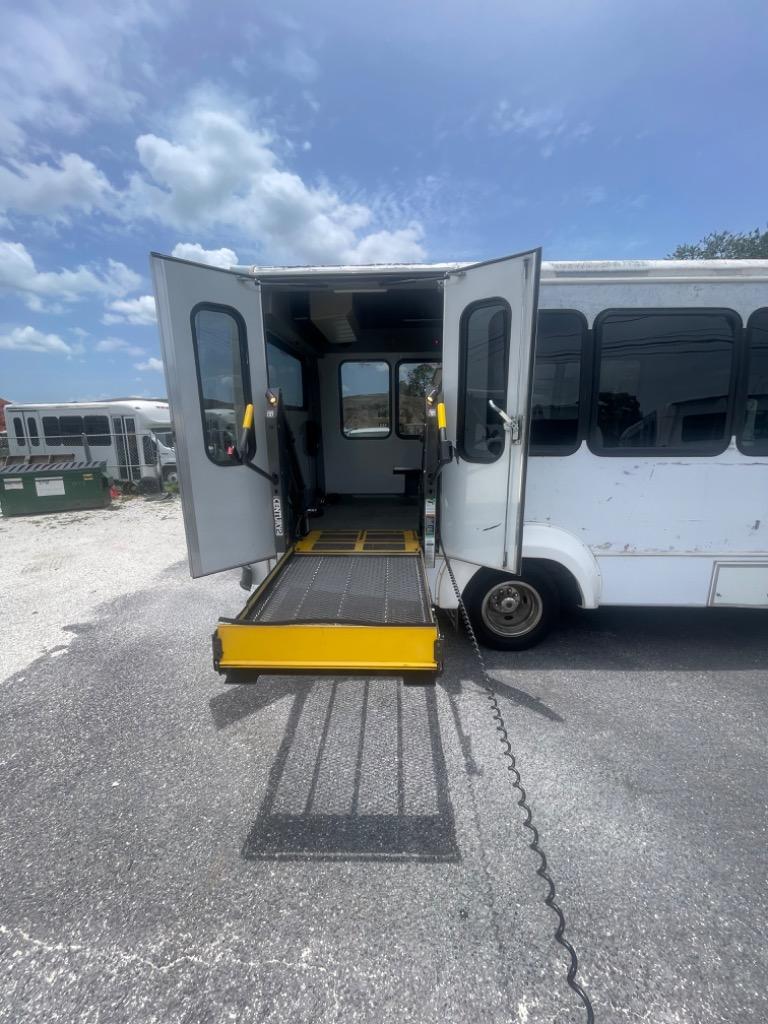 2012 Ford E-350 - $21,500