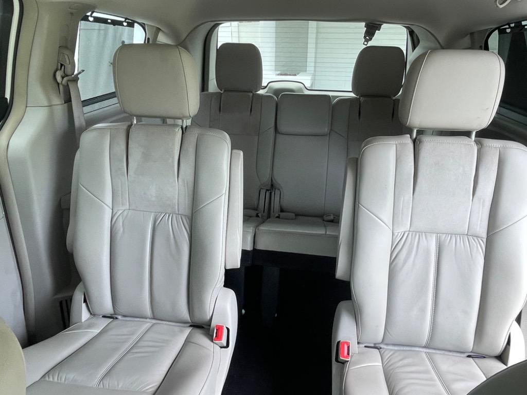 2011 Chrysler Town & Country - $9,932