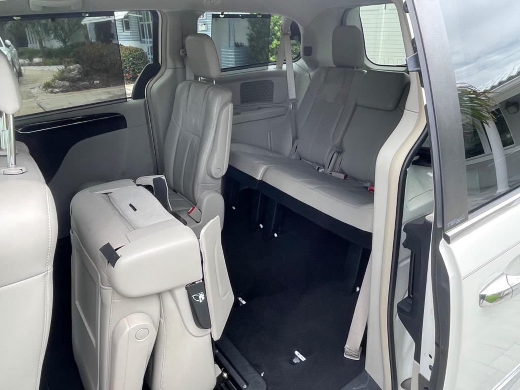2011 Chrysler Town & Country - $9,932