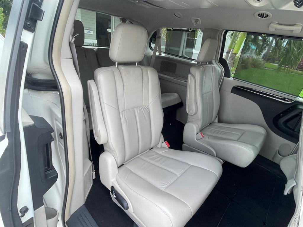 2011 Chrysler Town & Country - $9,932