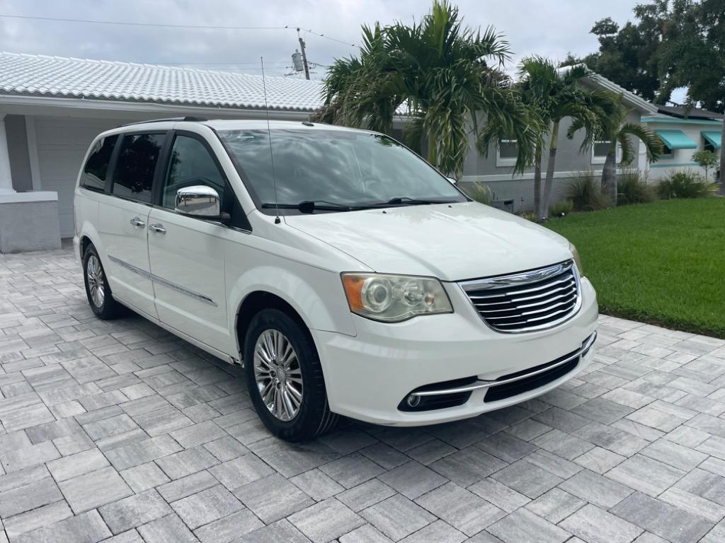 2011 Chrysler Town & Country - $9,932