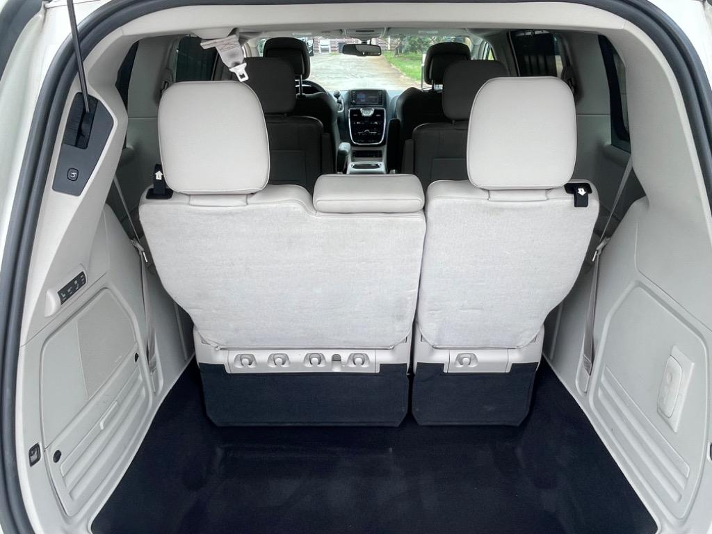 2011 Chrysler Town & Country - $9,932