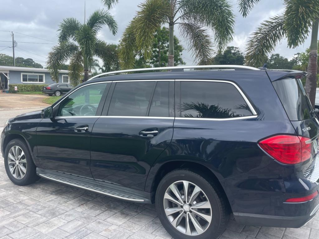 2014 Mercedes-Benz GL-Class - $12,500