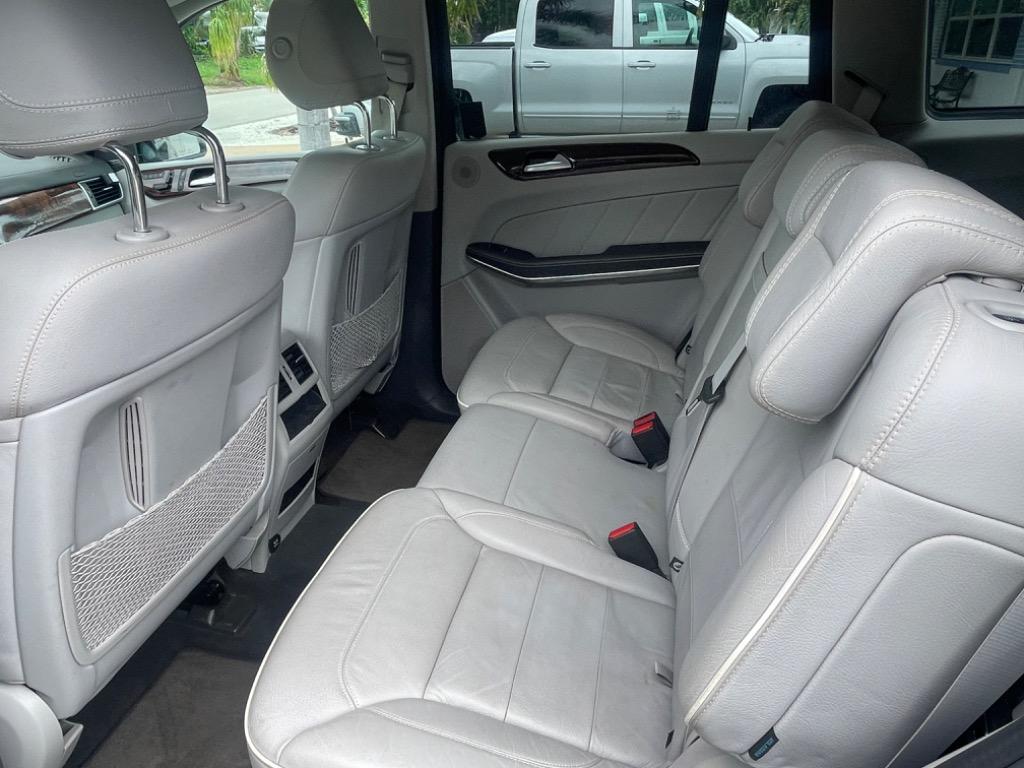 2014 Mercedes-Benz GL-Class - $12,500