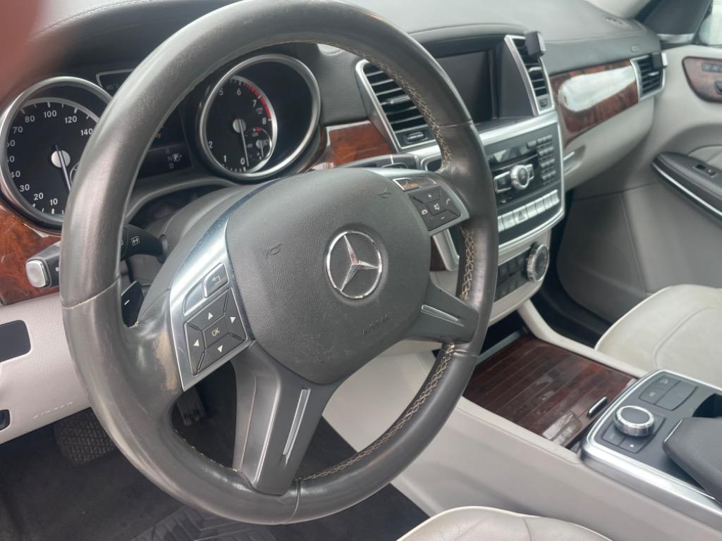 2014 Mercedes-Benz GL-Class - $12,500