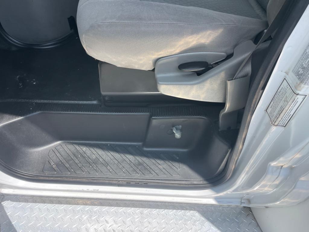 2015 Ford E-350 - $24,900