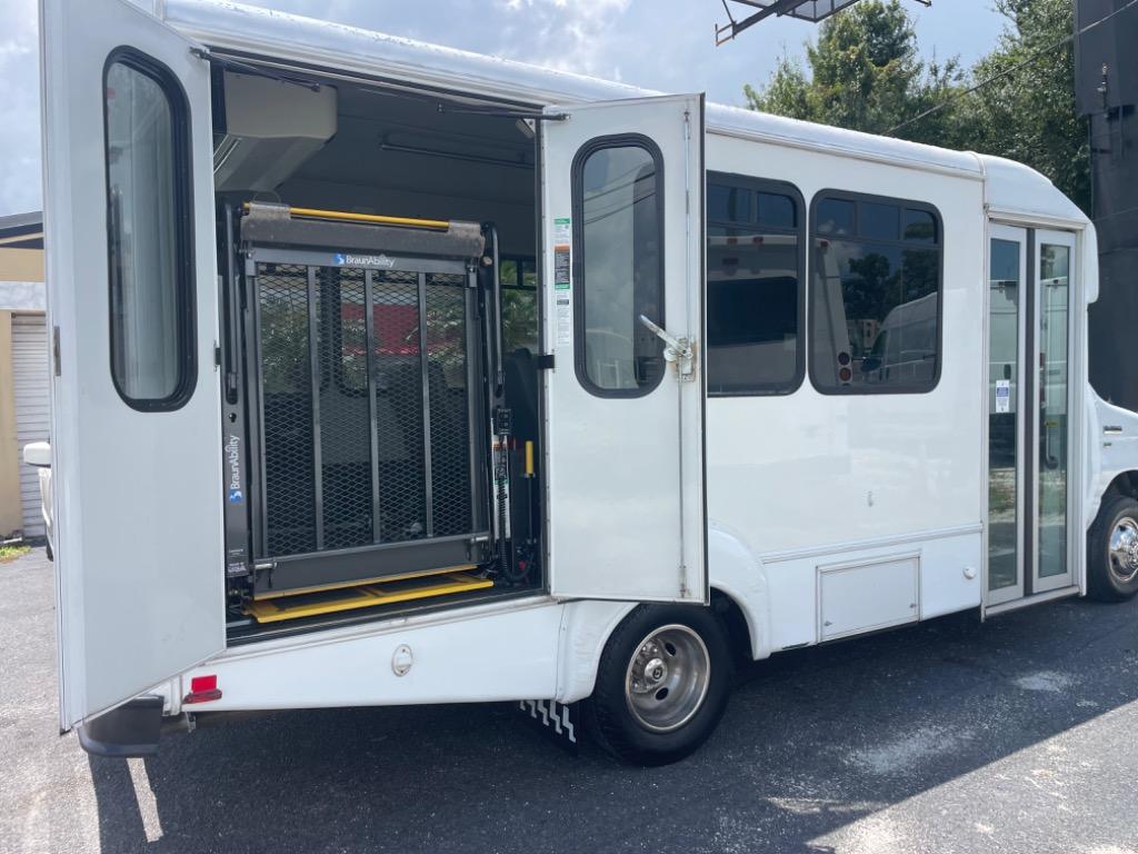 2015 Ford E-350 - $24,900