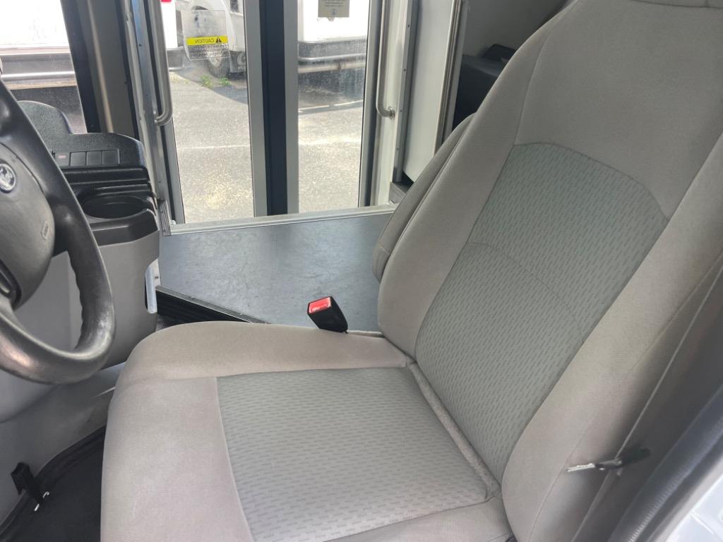 2015 Ford E-350 - $24,900