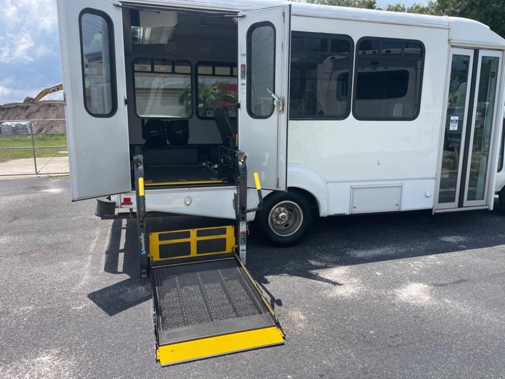 2015 Ford E-350 - $24,900