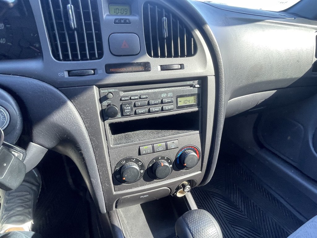 2006 Hyundai Elantra - $2,500