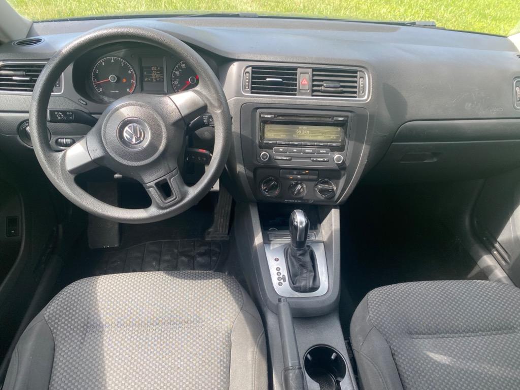 2014 Volkswagen Jetta S photo