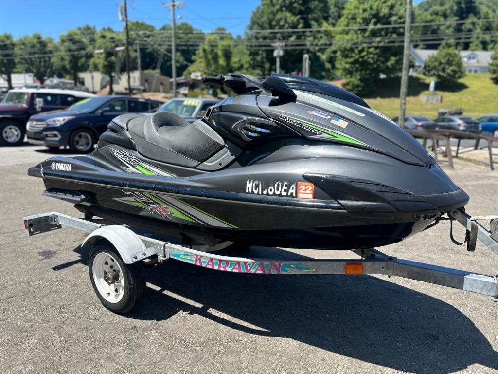 2013 Yamaha FZR - $10,900