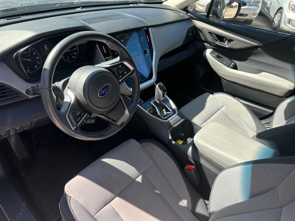 2020 Subaru Outback Premium photo