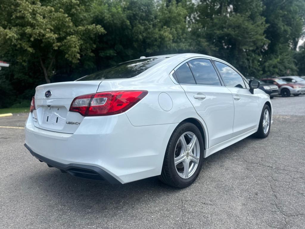2019 Subaru Legacy photo