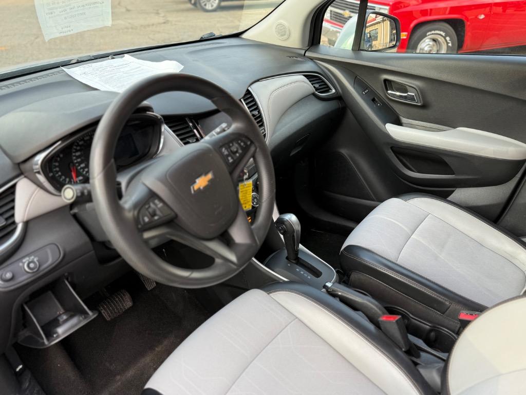 2021 Chevrolet Trax - $15,900