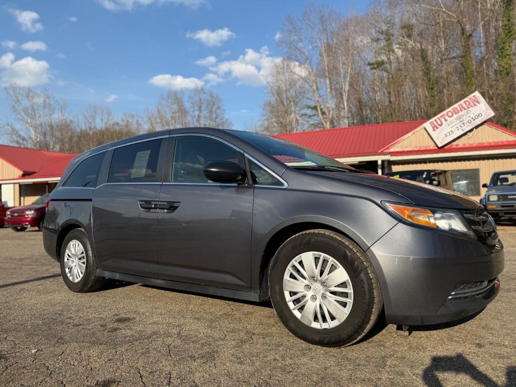 2017 Honda Odyssey LX photo