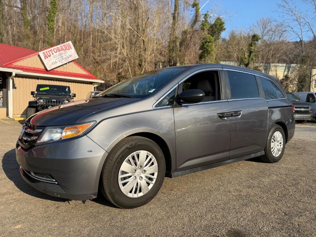 2017 Honda Odyssey LX photo