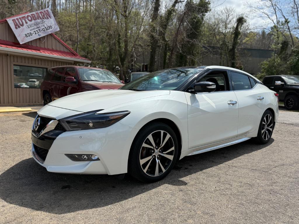 2018 Nissan Maxima Platinum photo