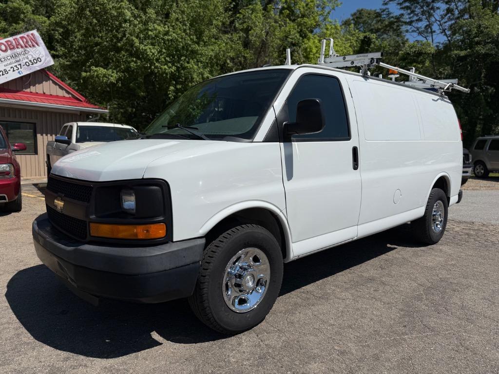 2015 Chevrolet G2500 Vans Express photo