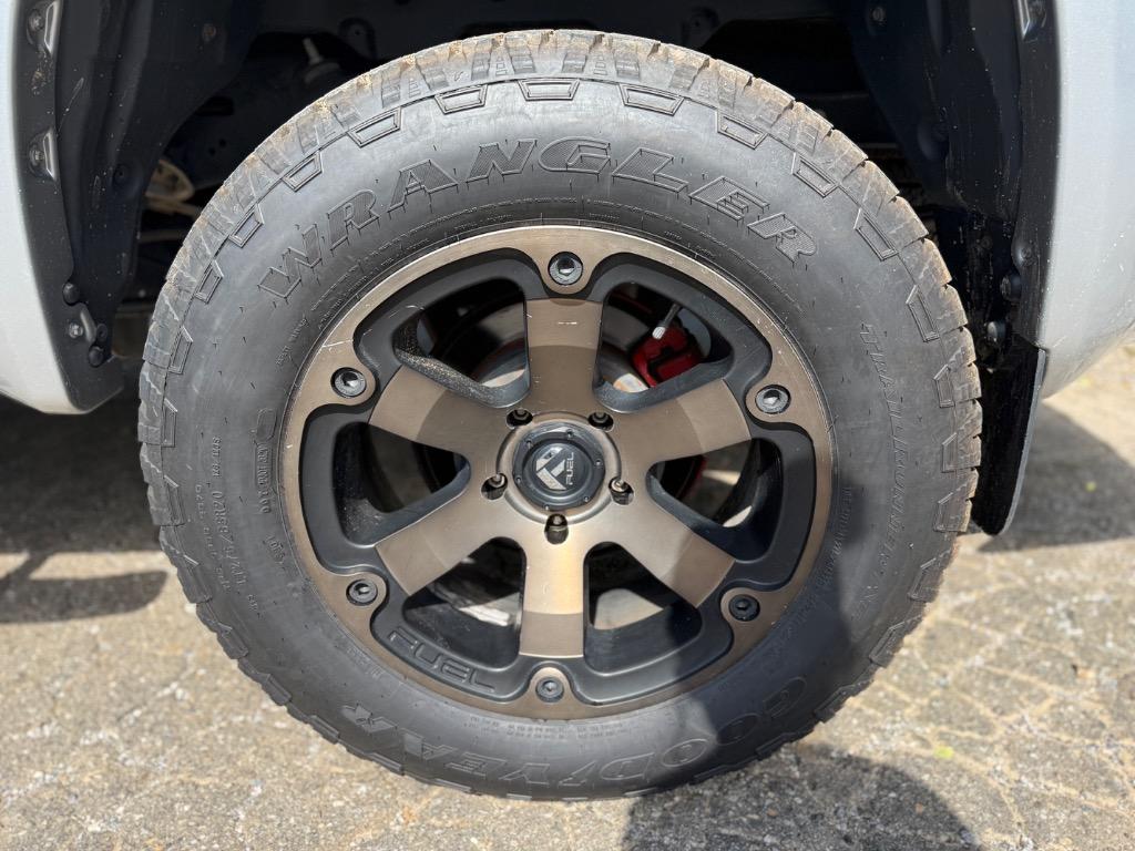 2017 Toyota Tundra SR5 photo