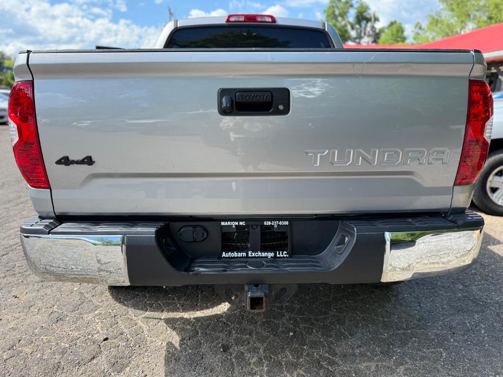 2017 Toyota Tundra SR5 photo