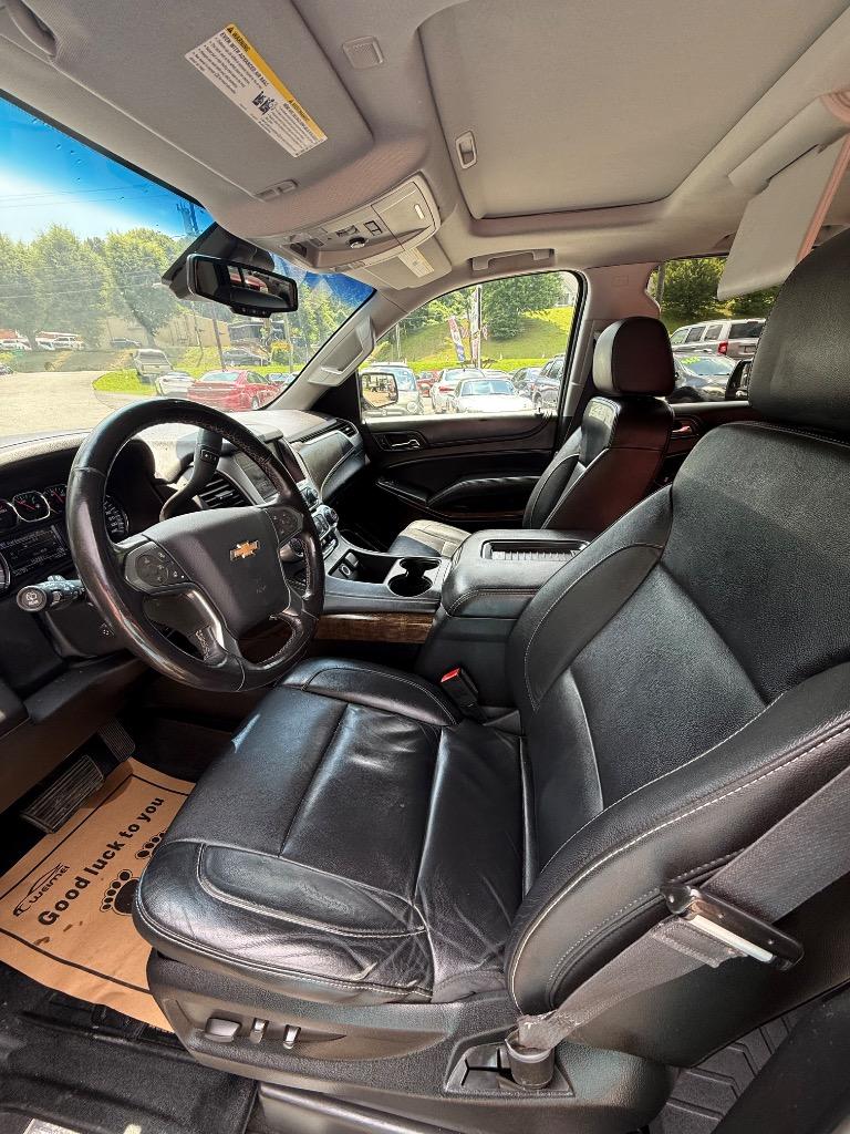 2016 Chevrolet Suburban - $18,250