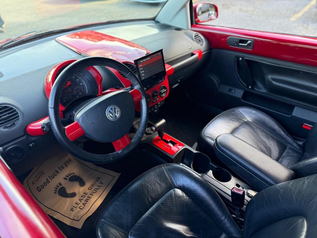 2006 Volkswagen Beetle - $6,900